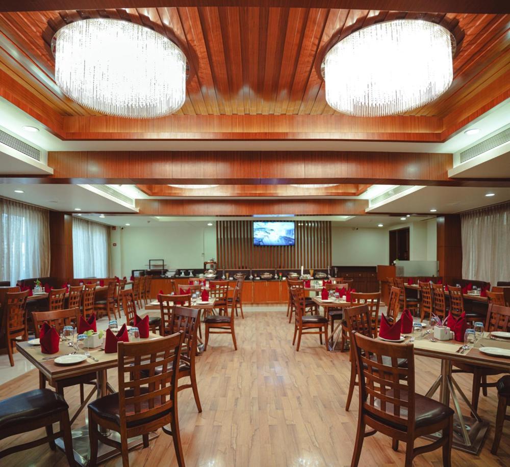 Ramee The Srinivas Palace Bhuj Esterno foto