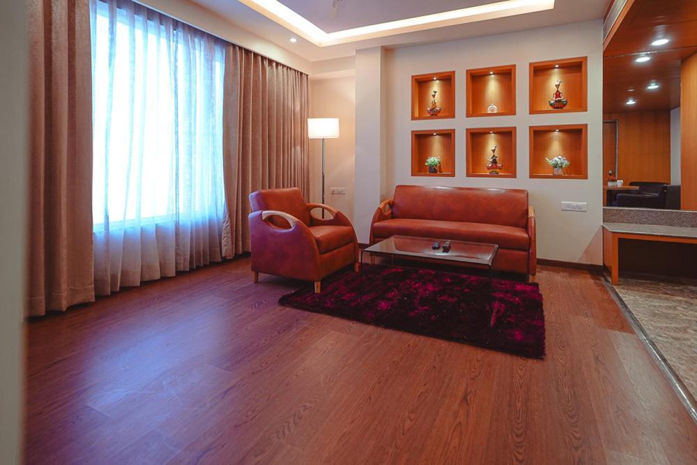 Ramee The Srinivas Palace Bhuj Esterno foto